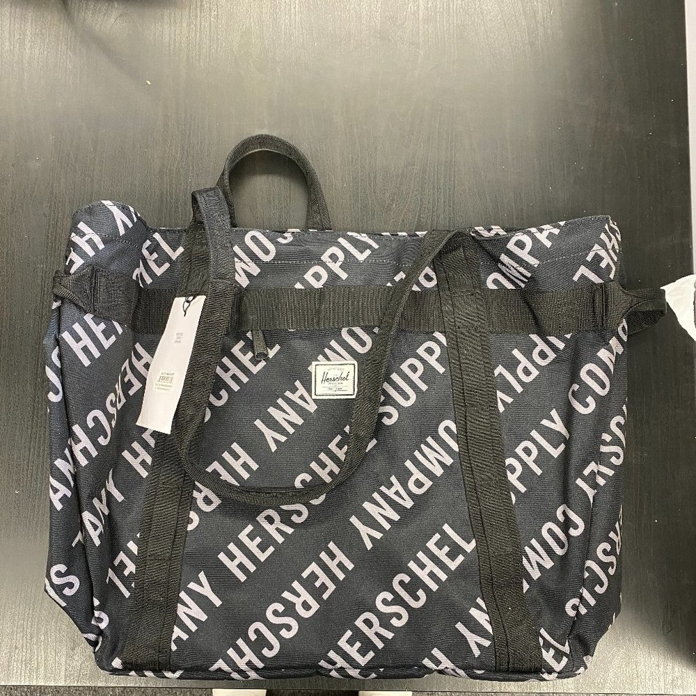 Herschel Alexander Tote